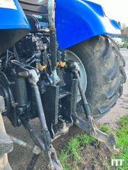 Tracteur agricole New Holland T7.235 SWII - 3